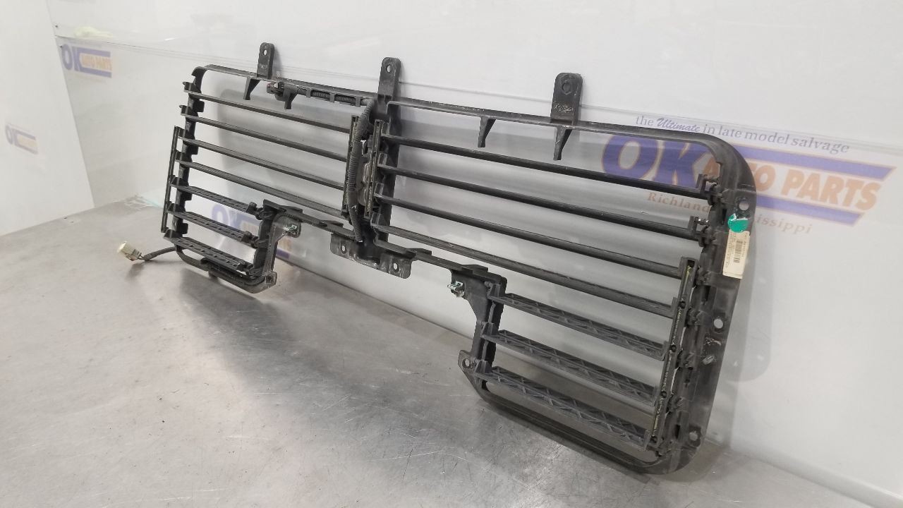 18 CHEVY SILVERADO 1500 LT 5.3L AIR SHUTTER