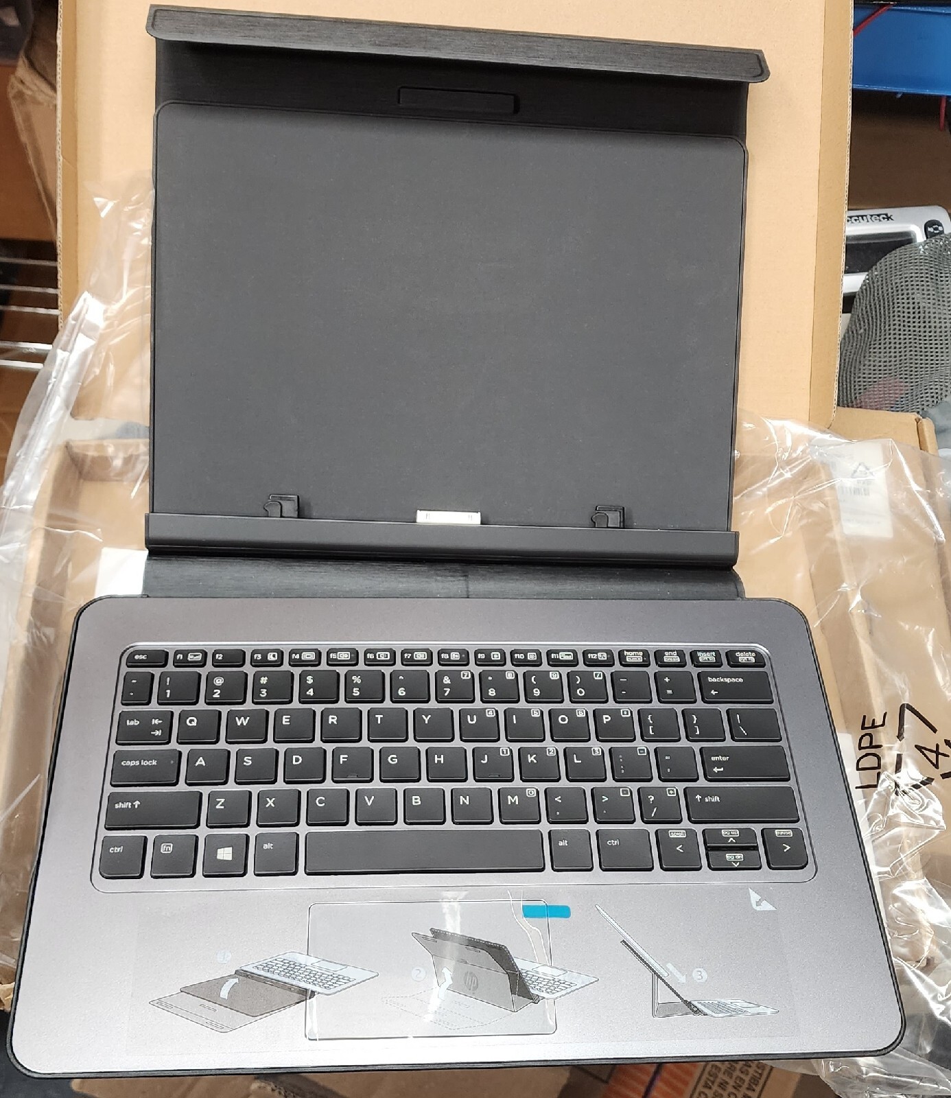 HP Pro X2 612 G1 Series Travel Keyboard & Docking