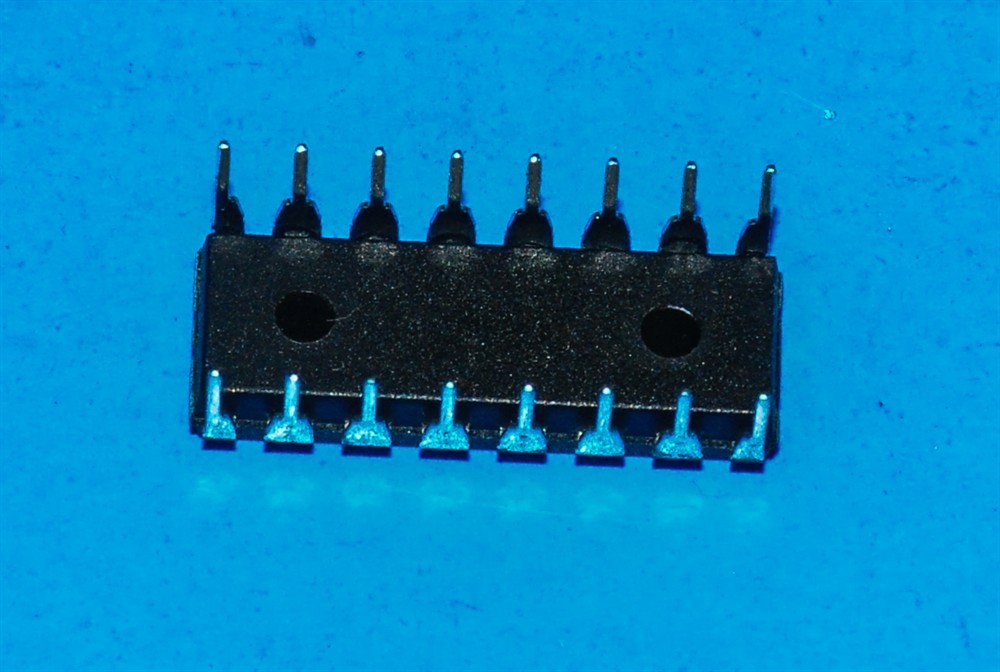 New (9pcs) HCF4049UBEY ST MICROELECTRONICS IC Logic