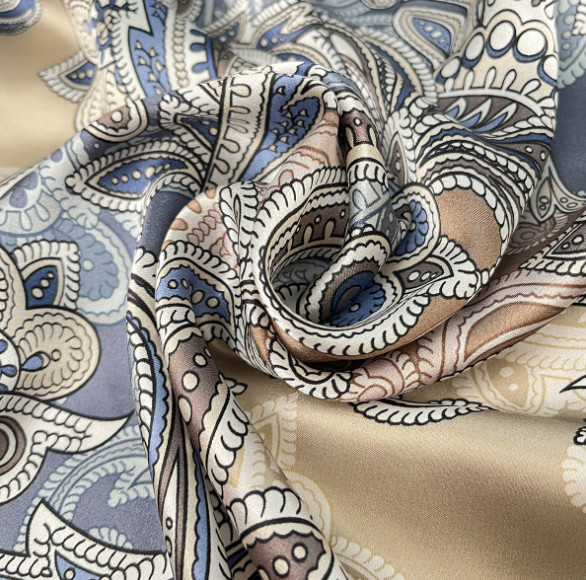 100% Silk Mulberry Scarf Neckerchief 53X53cm Bandanna Shawl paisley Print wrap