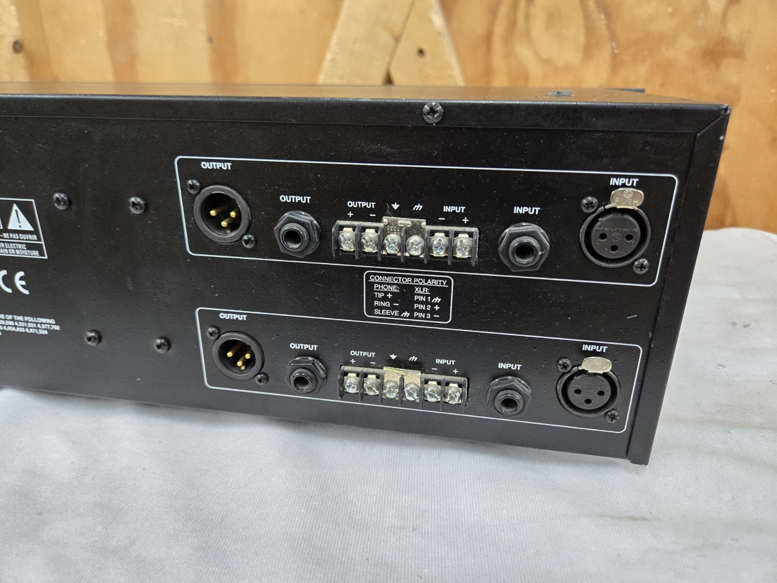 dbx 1231 Stereo Dual 31 Band Graphic EQ Equalizer - Tested & Working - ONE