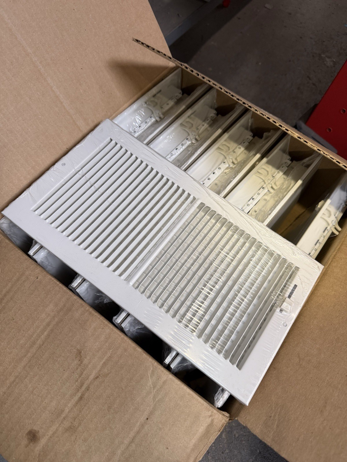 Hart & Cooley 10823 Ceiling Register, 12 x 6 White Steel 661 Model