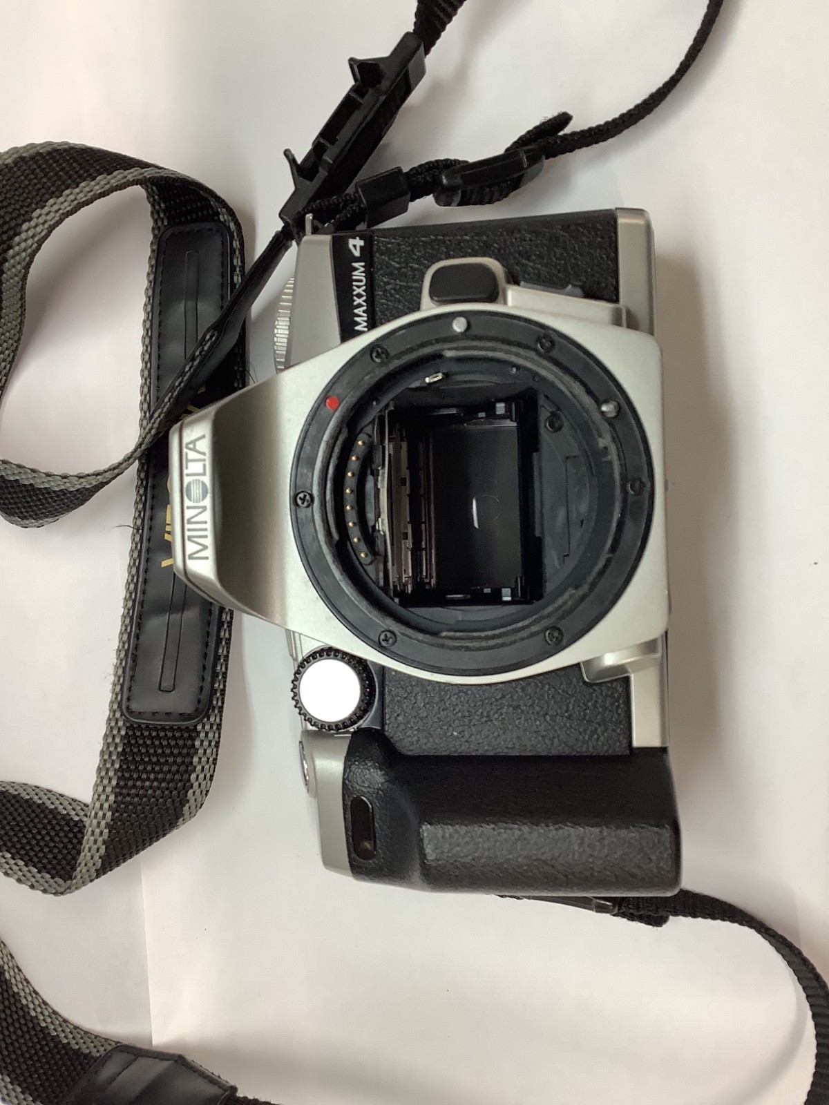 Minolta Maxxum 4 Camera Body