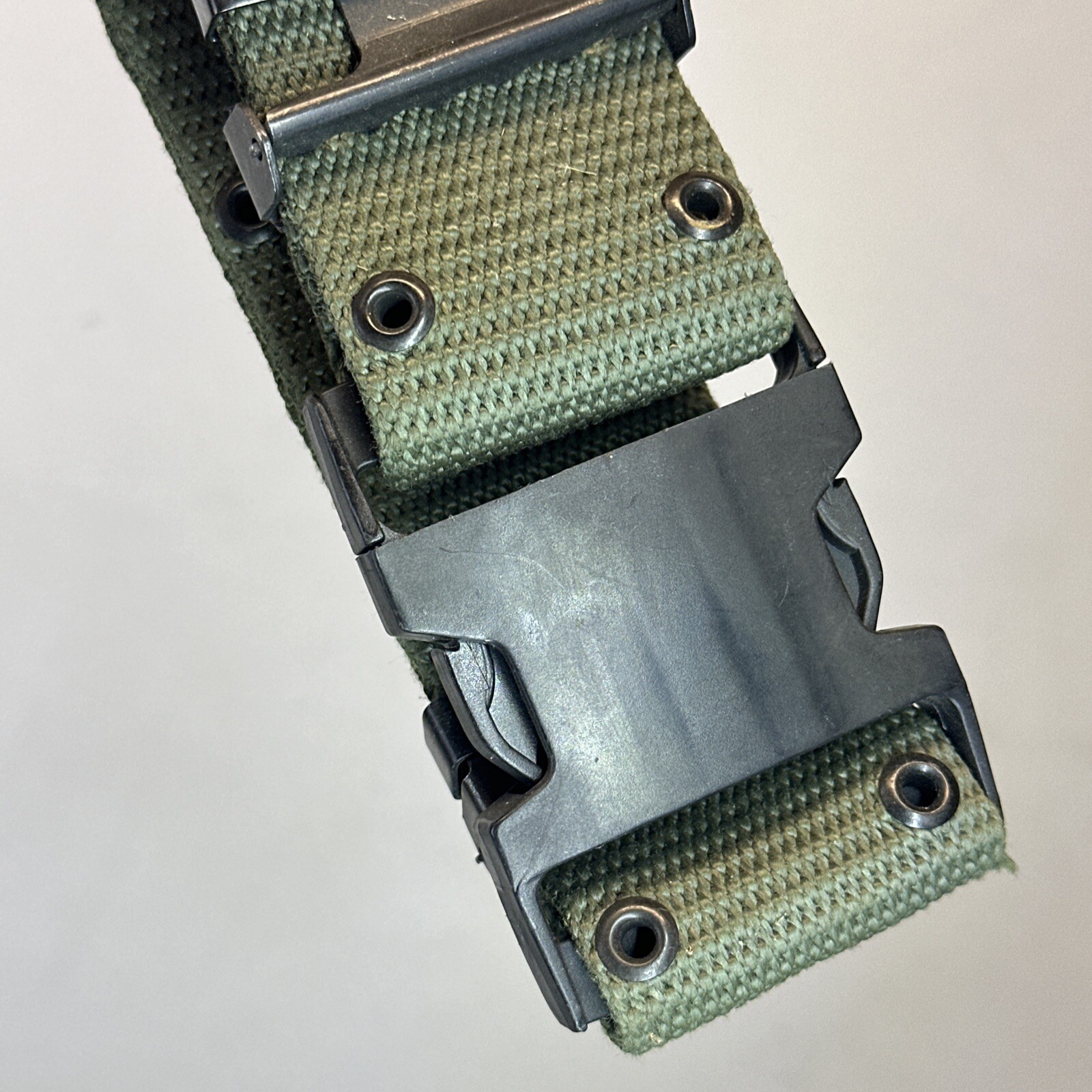 US Military USMC Pistol Web Belt ALICE, BLACK Buckle, OD Green, LARGE, VGC