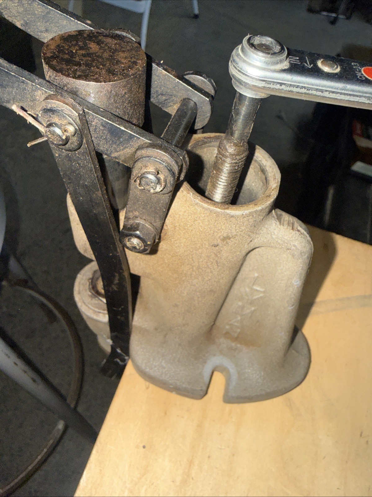 LYMAN 450 Bullet Sizer Reloading Lube Used Missing The Cap Works Good