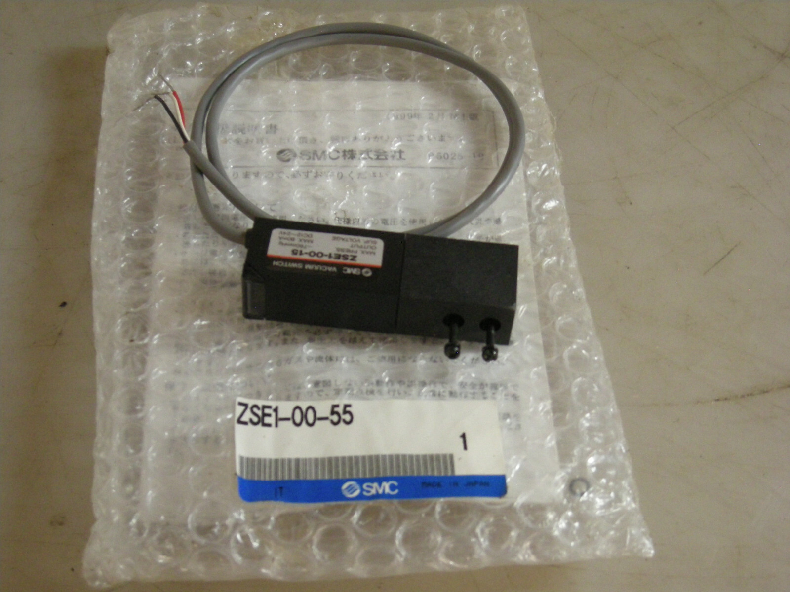 SMC ZSE1-00-55 Vacuum Pressure Switch
