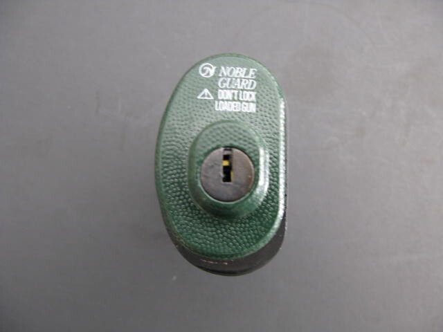 Noble Guard Green Gun Lock + 2 Keys