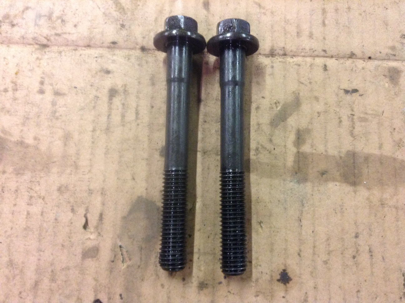 99 00 01 02 03 Ford F250 F350 F450 F550 7.3L Crankshaft Bearing Cap Bolt Bolts