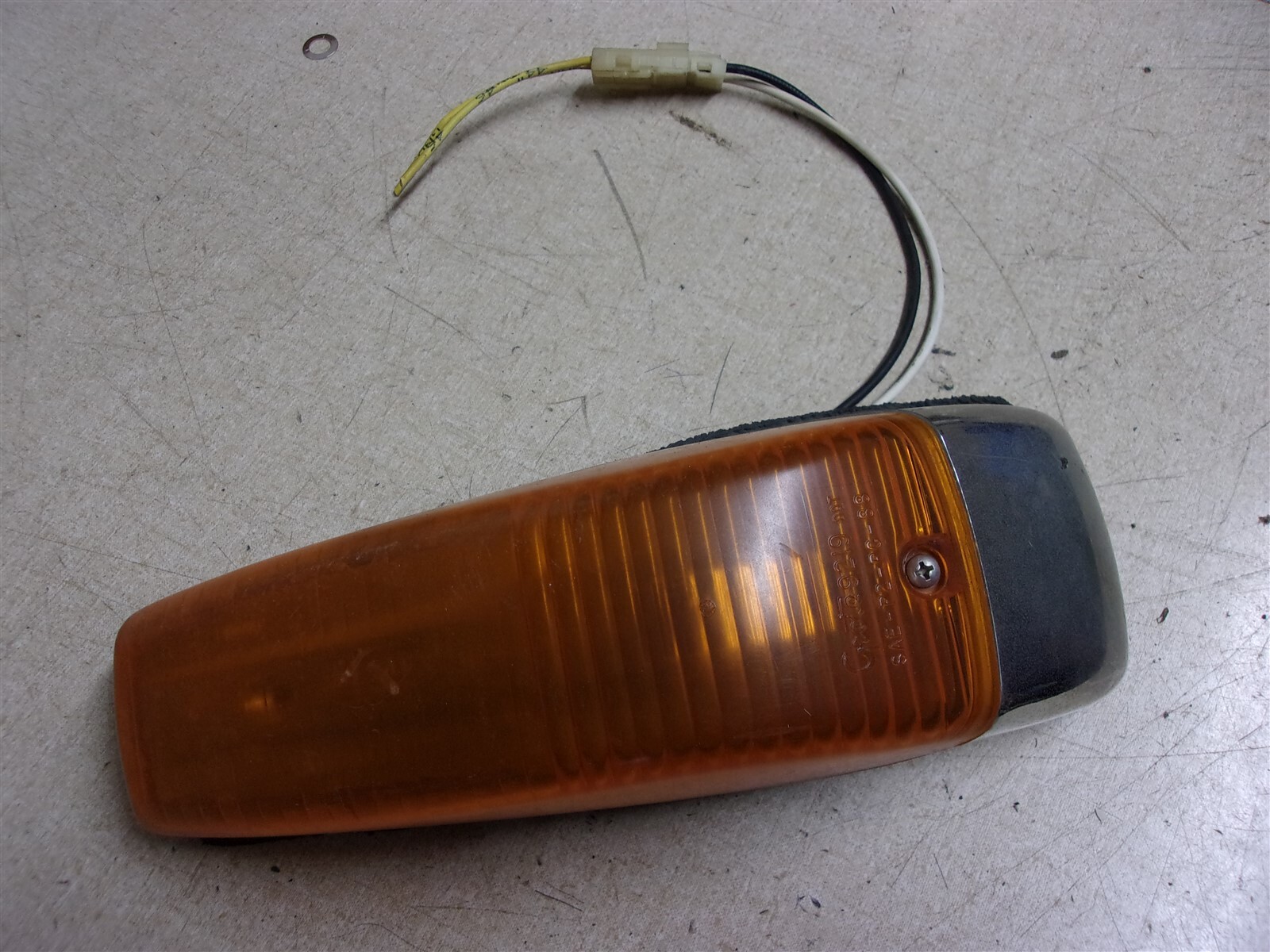 Grote 9219 SAE-P2-PC-88 10-6126-02 SR1 2007 Freightliner Cab Marker Light