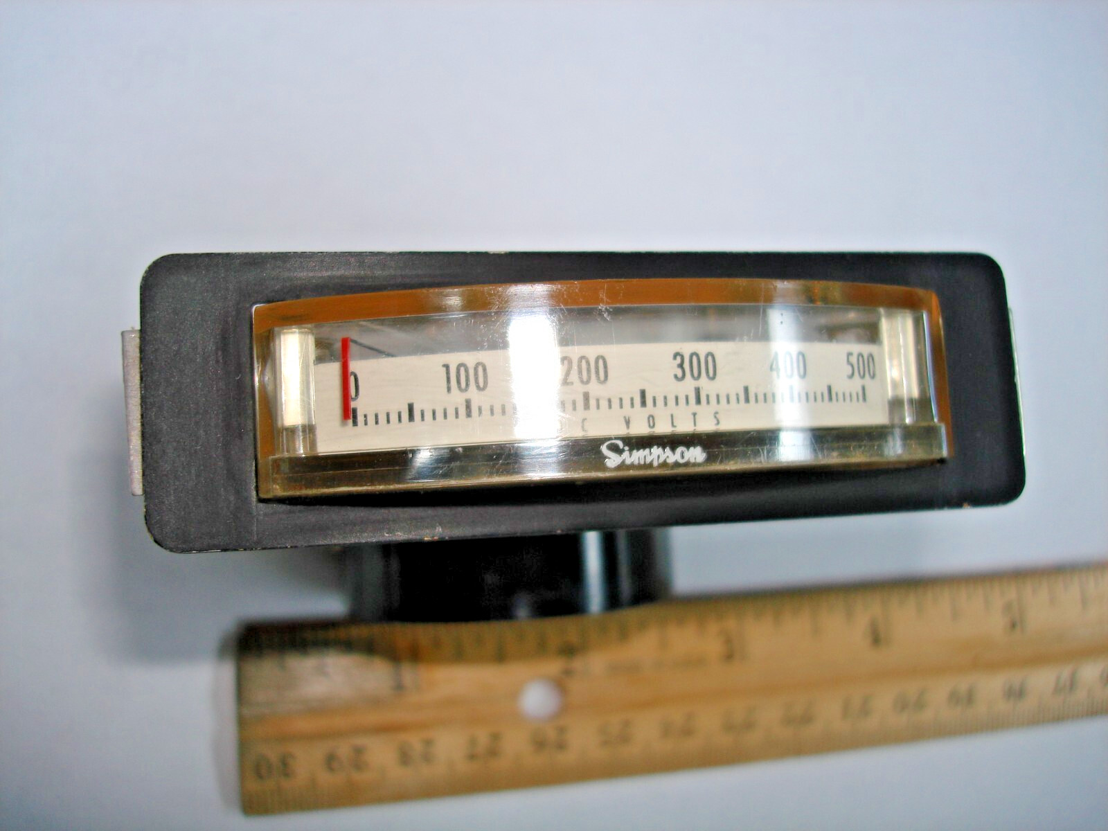 Simpson  0-500 DC Volts Edgewise Panel Meter  Model 1522 CAT NO 10410