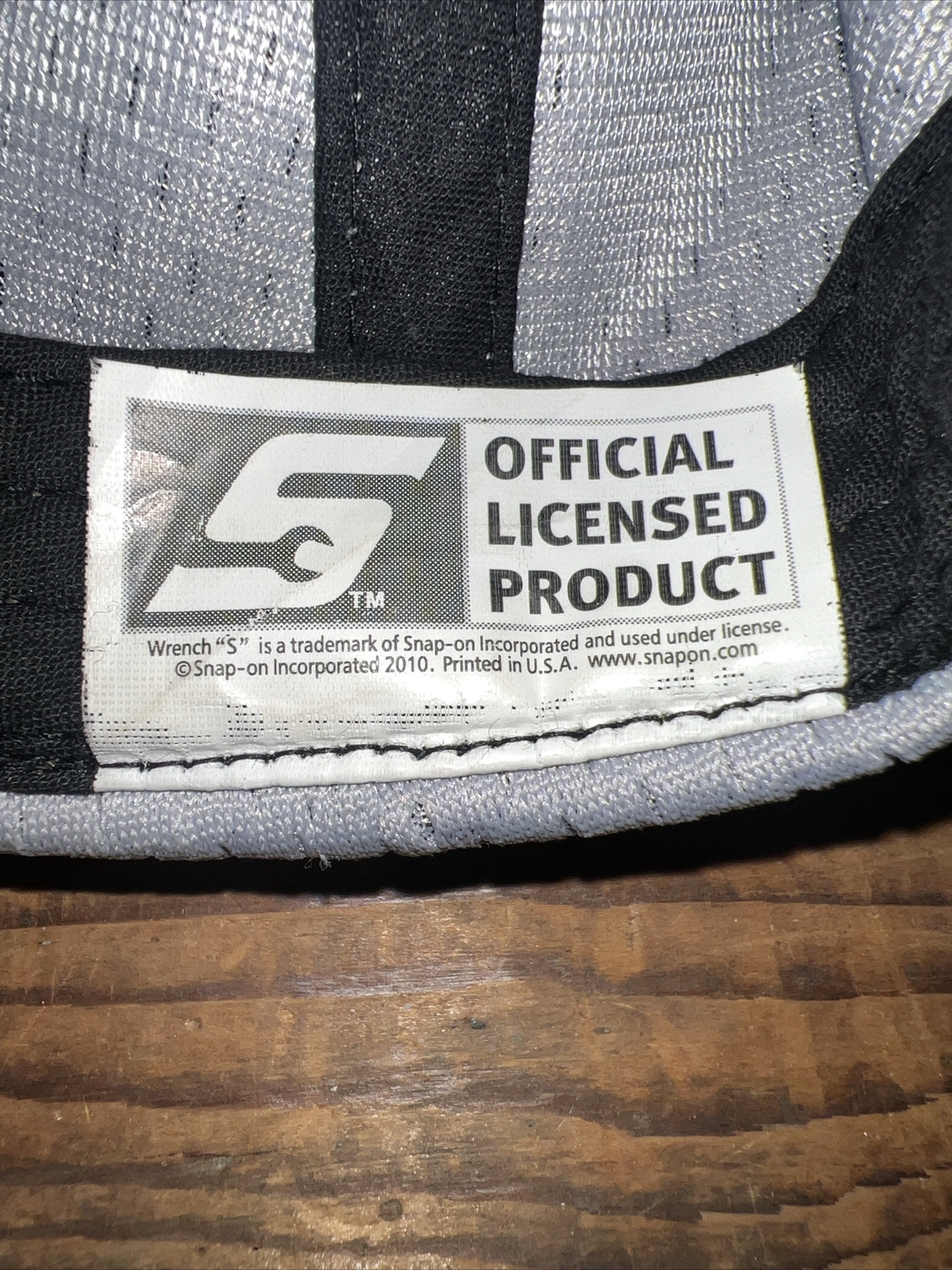 CAP black/red Snap- ON Brand new from 2010