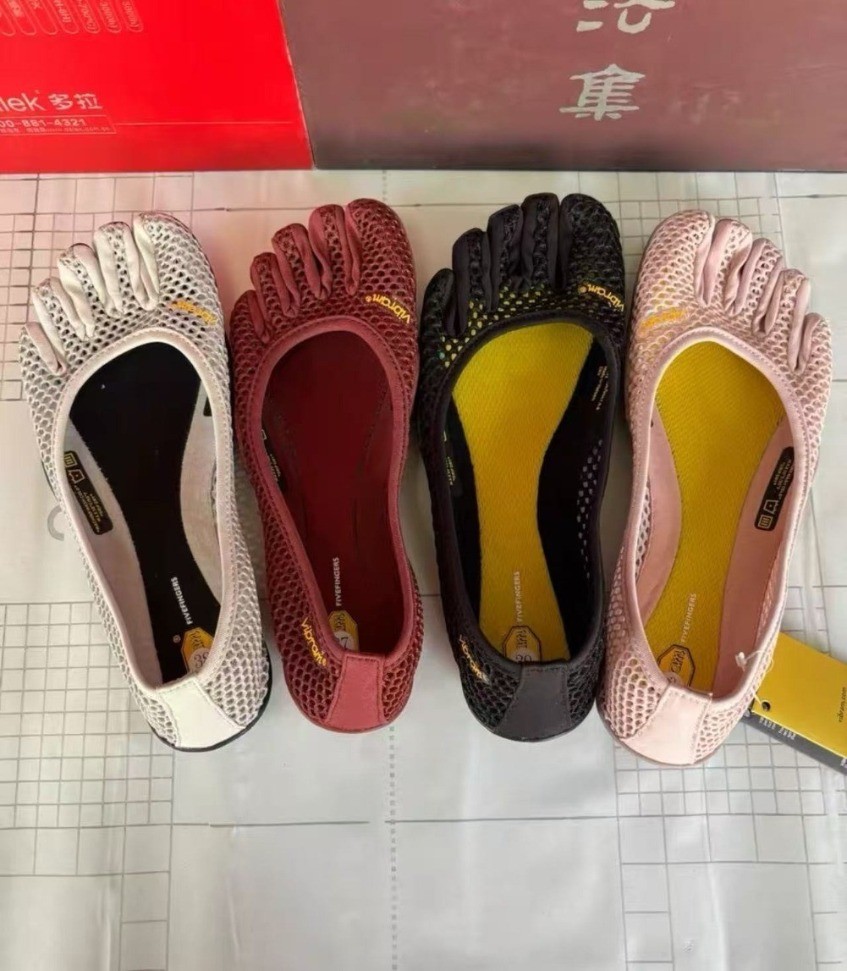 New Vibram Five Fingers Yoga Shoes Women's V-Soul SportsDance Shoes US Size 6-8-