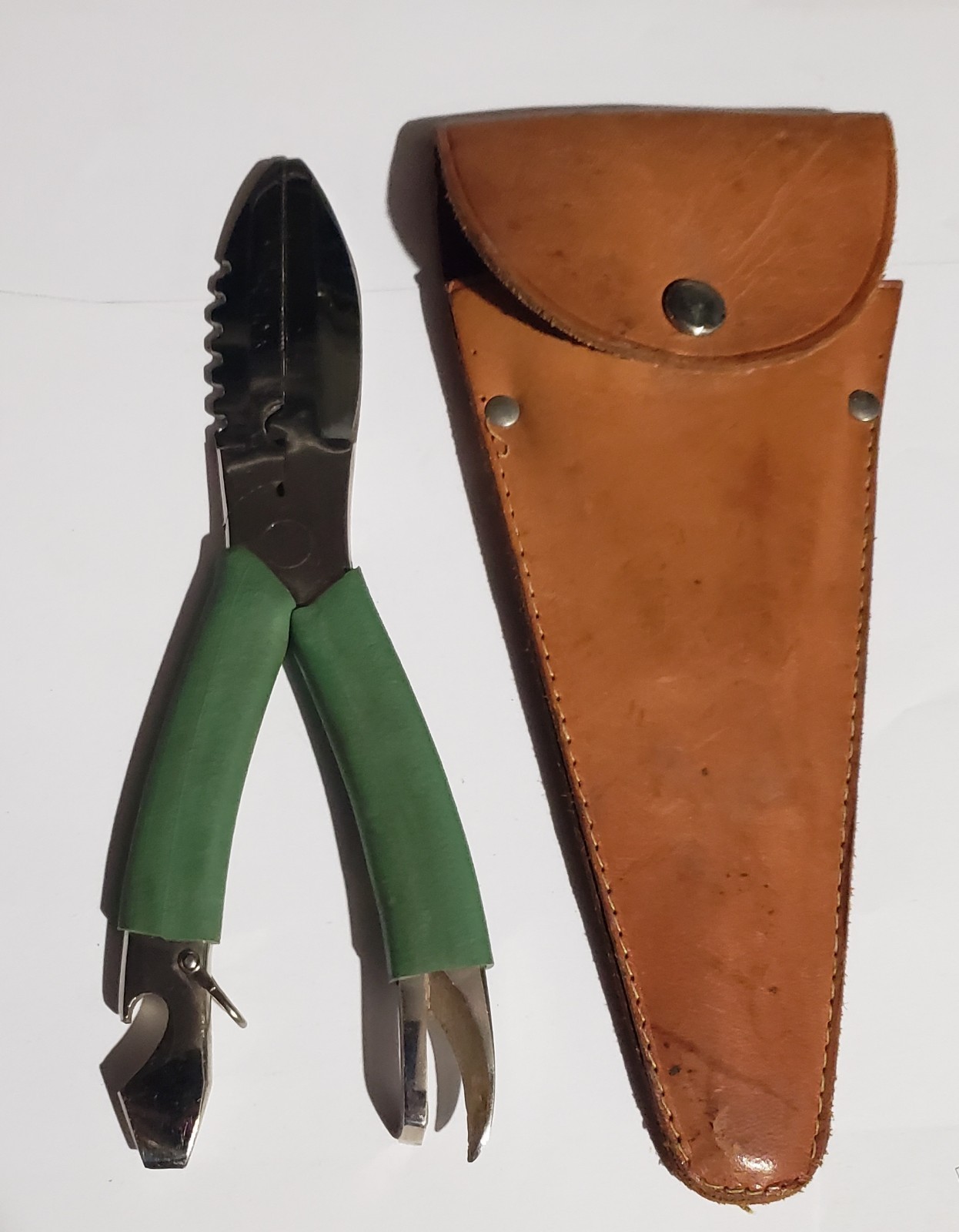 Multi tool Solingen Western Germany with sheath DGBM. Fishing Hiking