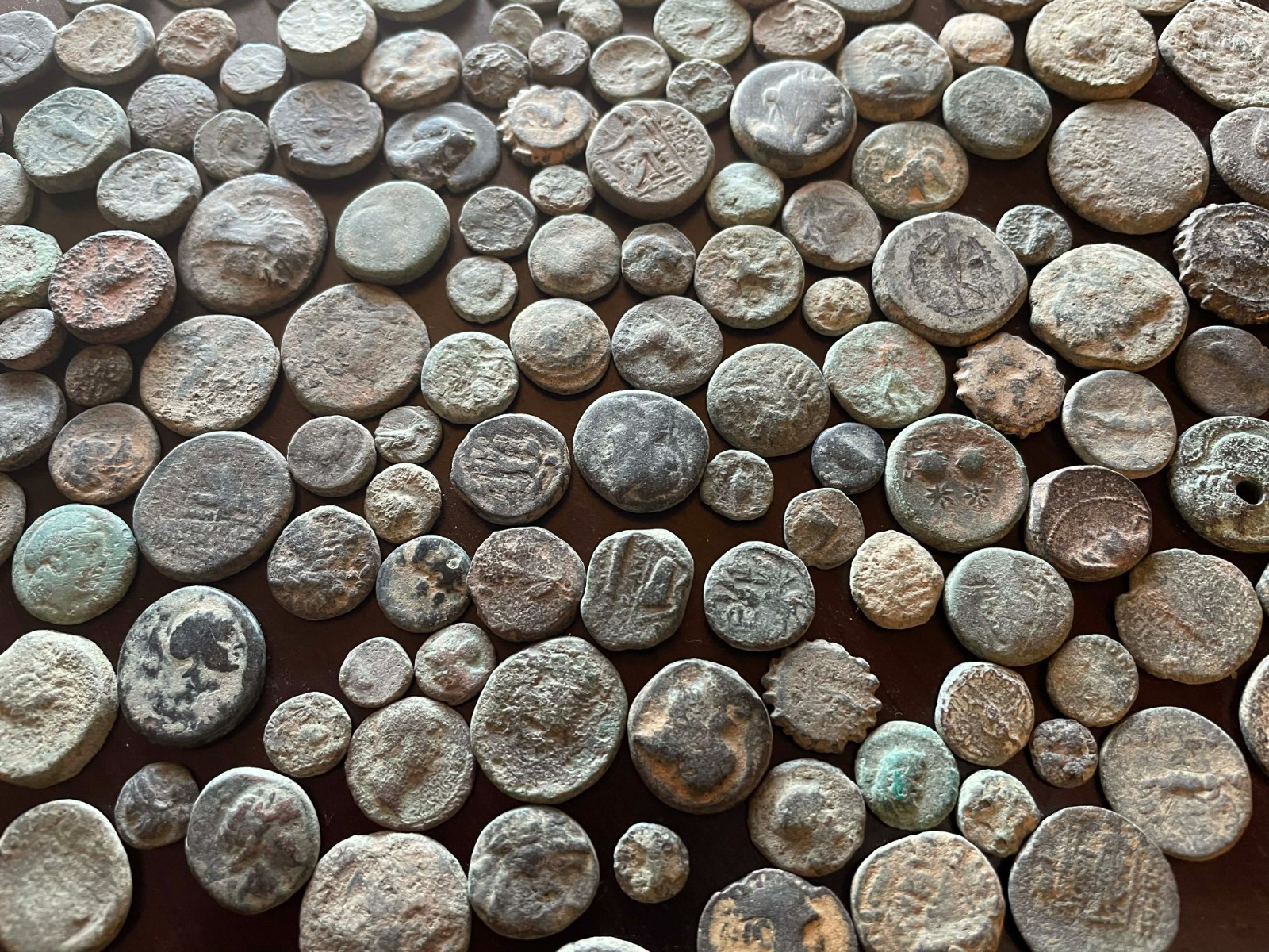 ~~5 AUTHENTIC Assorted Ancient & Medieval Historical Archaeological Artifacts~~