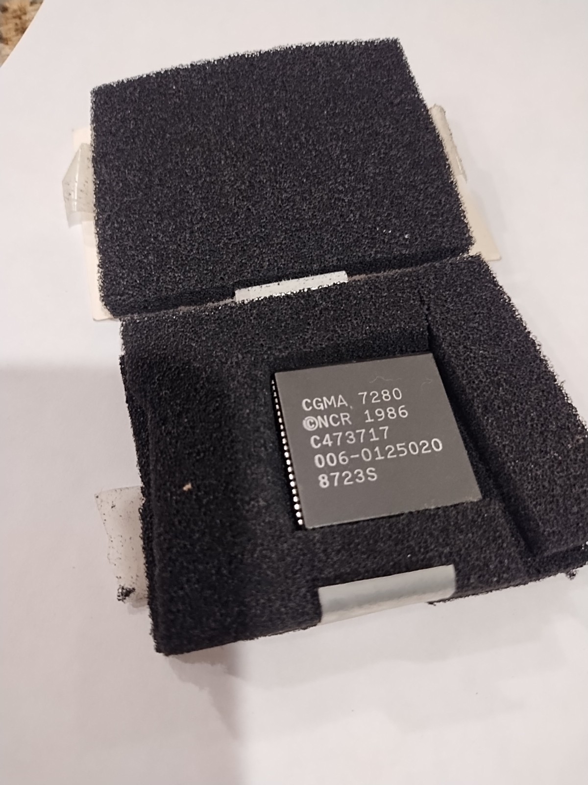 CGA Graphics Vintage NCR VSLI chip ISA 7280 CGMA C473717 72C80 sample IBM 1986