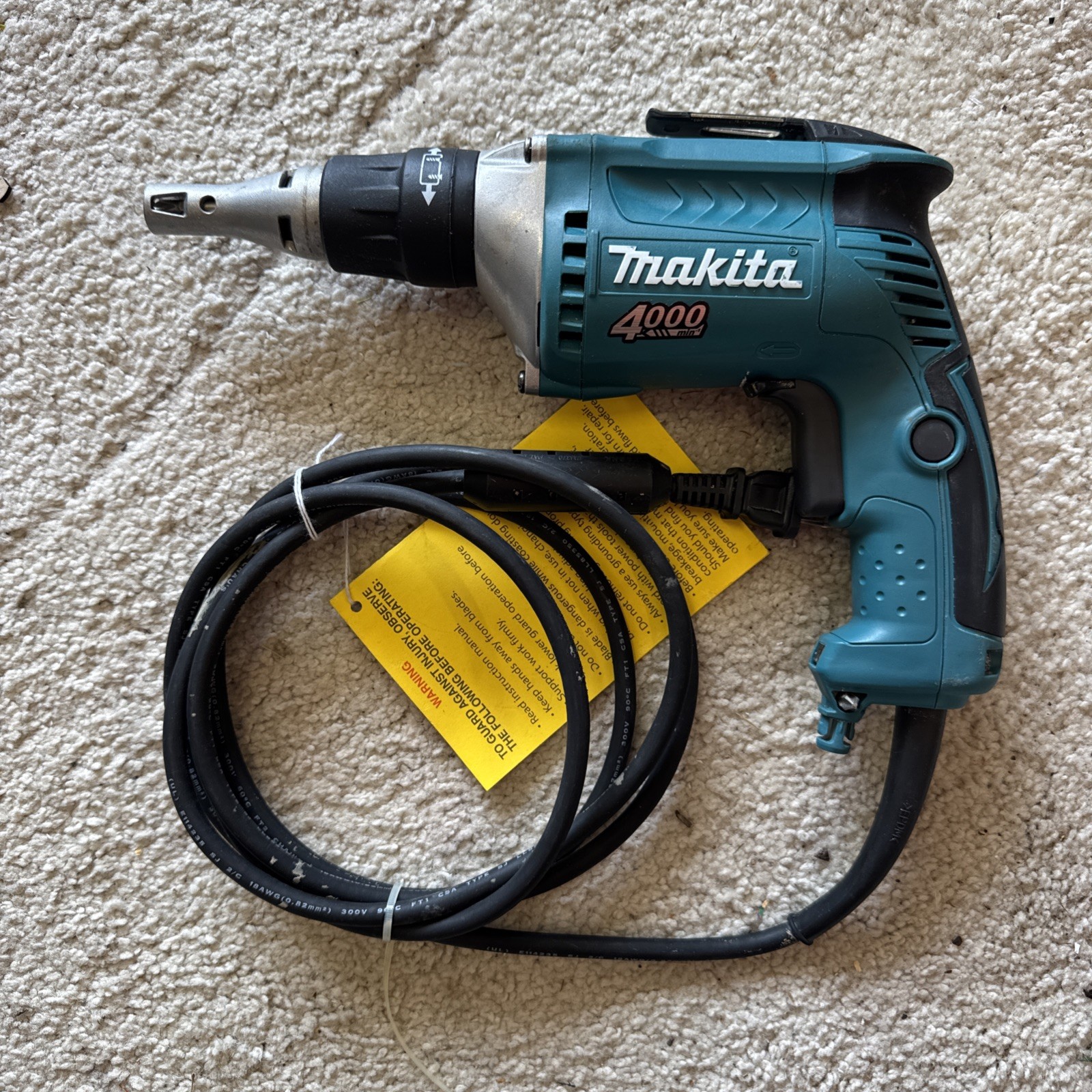 Makita FS4200 Drywall Screwdriver Screw Gun 4000 RPM Corded 1/4in Chuck Hex 6A