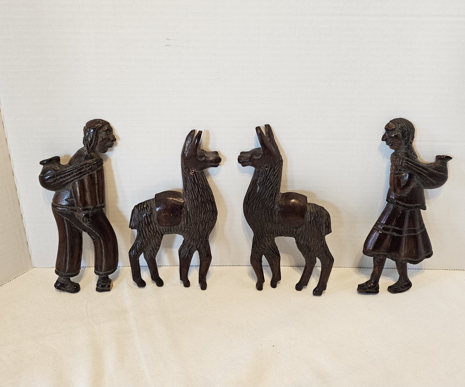 Vintage Wooden Hand Carved Peruvian Family And Llamas Folk Art