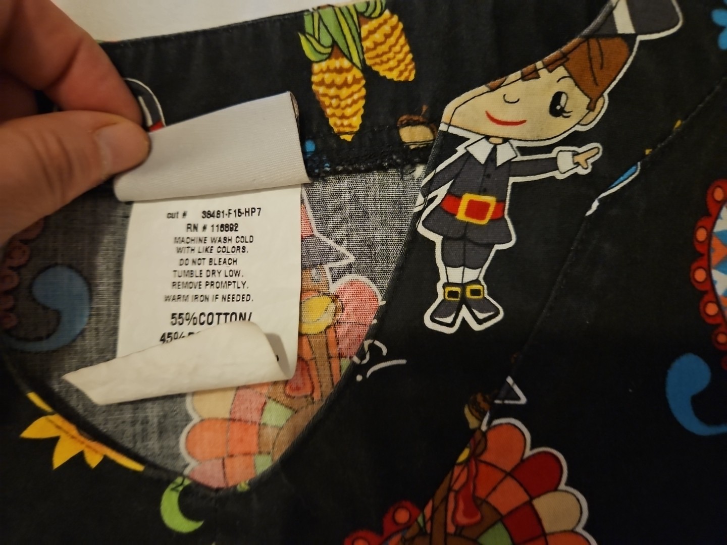 UA Scrubs Uniform Top Thanksgiving Themed Size Medium
