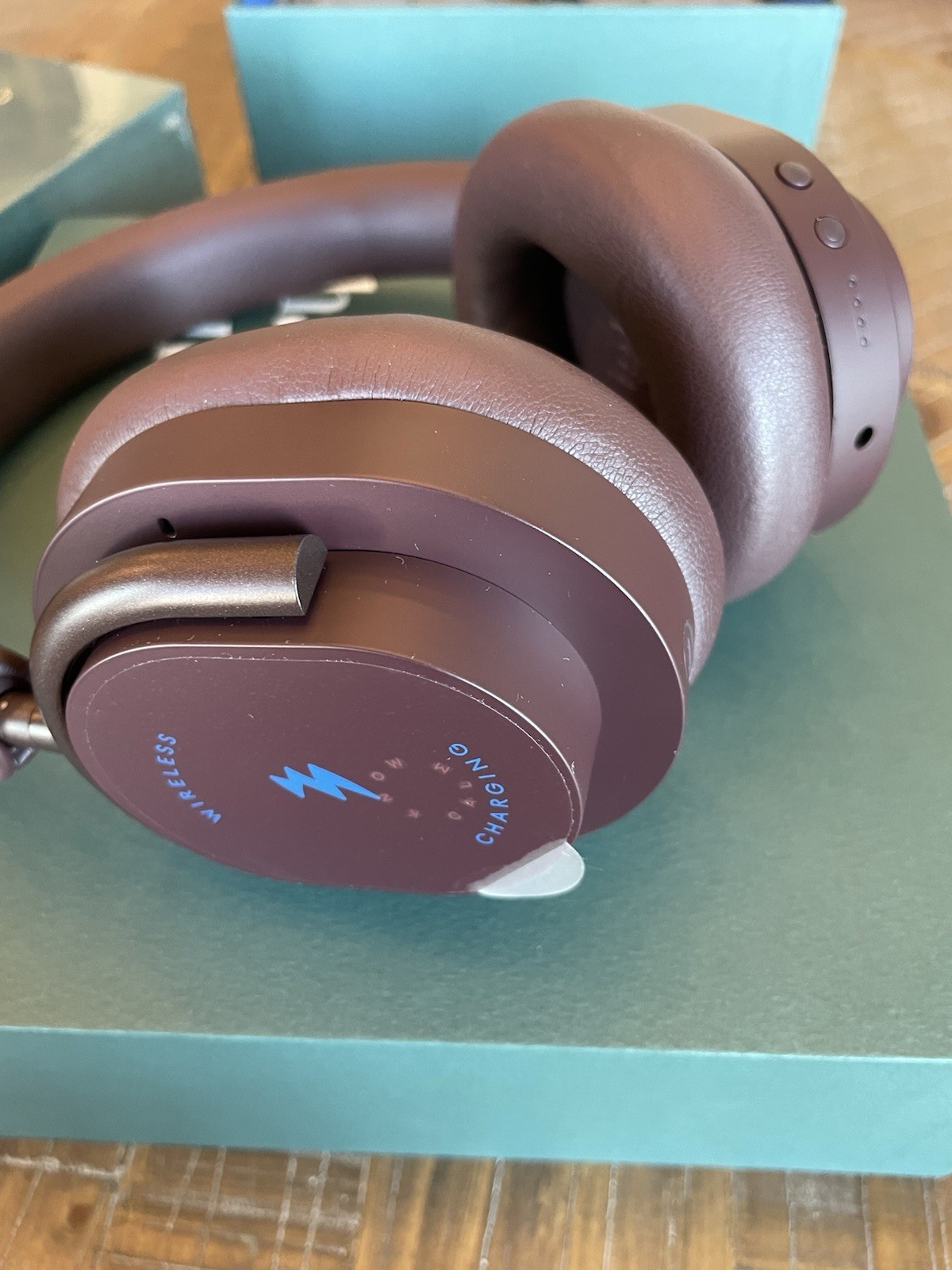 Know Calm Wireless Noise Cancelling Headphones