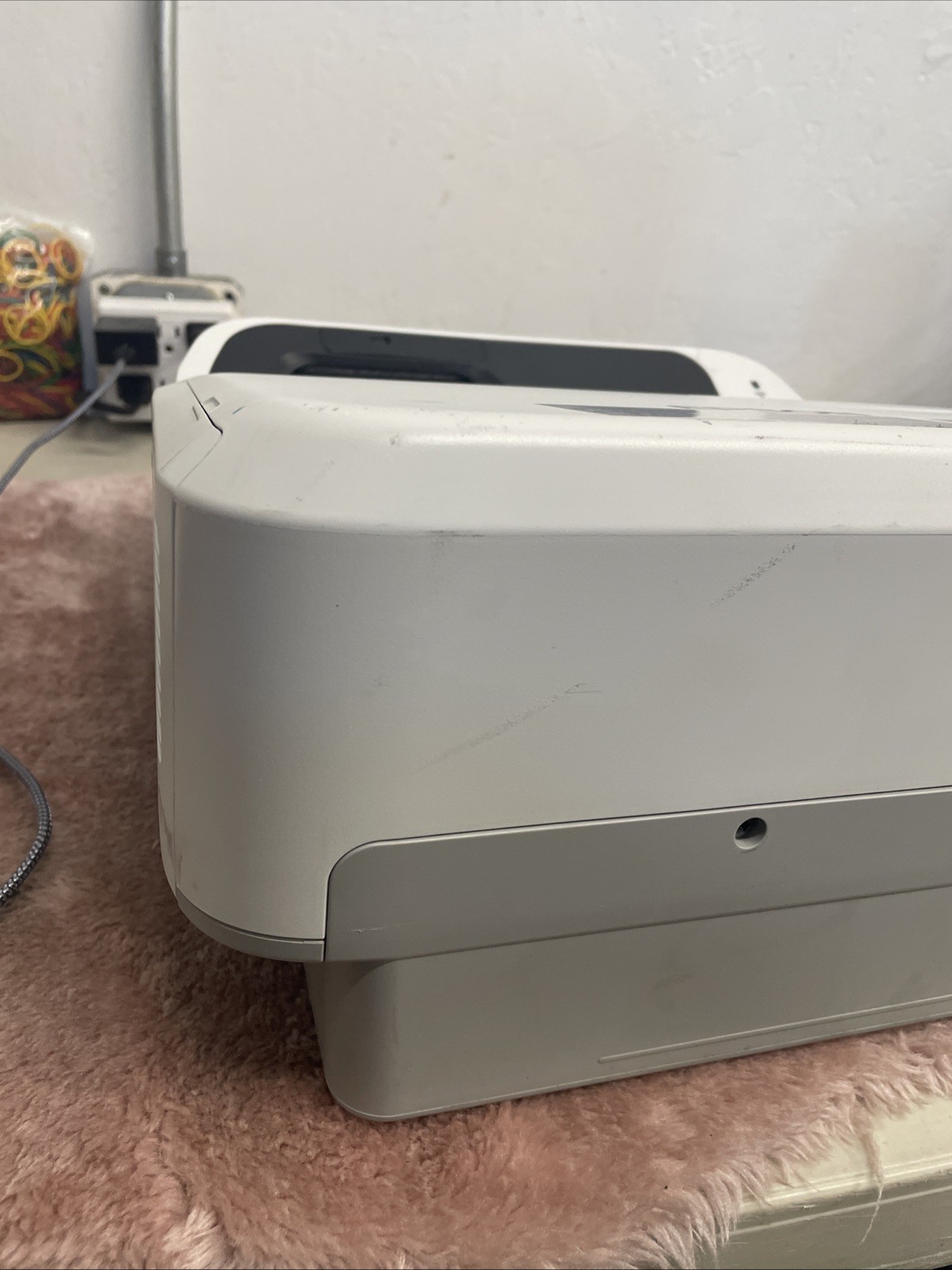 Epson Powerlite 680 Projector Model: H746A