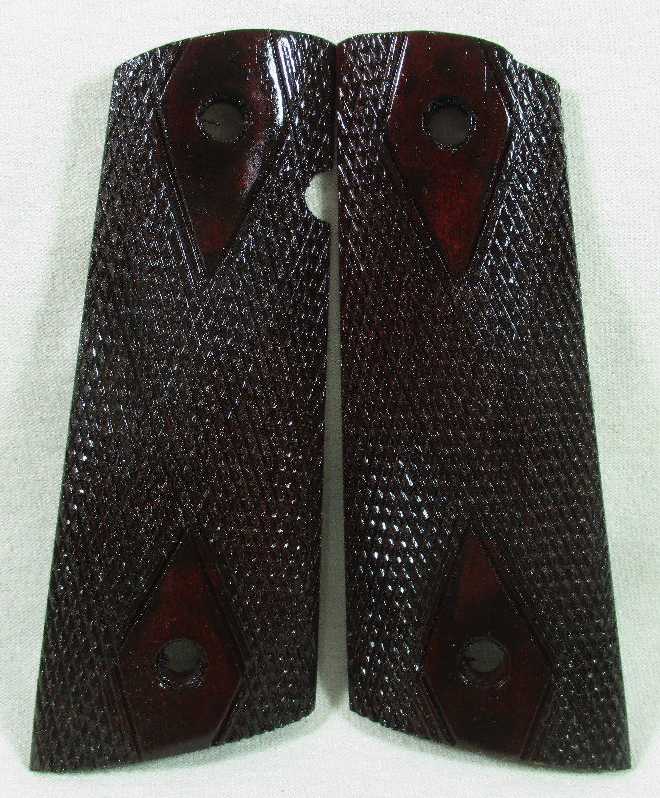 New, wood Diamond grips for Colt 1911 Full Size, Government, Clone, Kimber