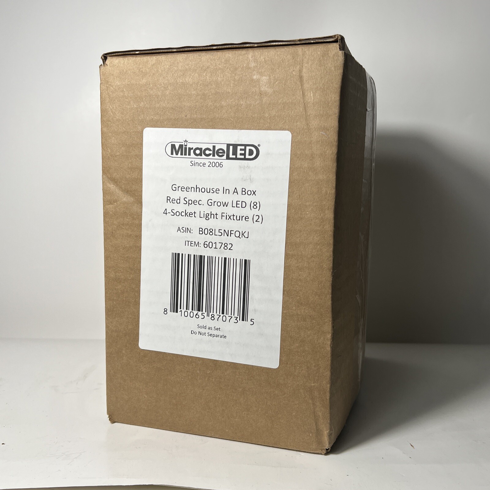 Miracle LED Greenhouse in a Box Grow Kit Indoor Plants 8 Bulbs 2 Strings SEE PIC