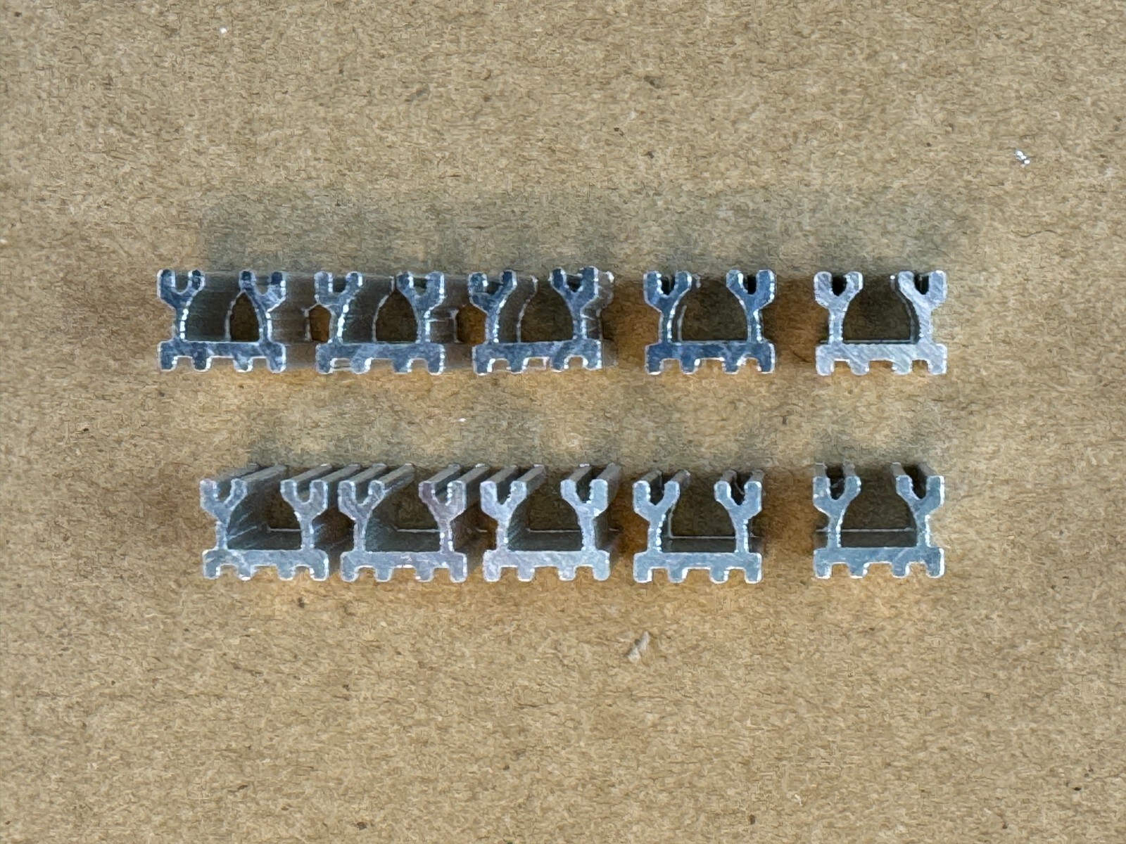10 New TO-92 Heat Sinks for Transistors Aluminum 10mm x 8.3mm x 6.75mm (Qty)