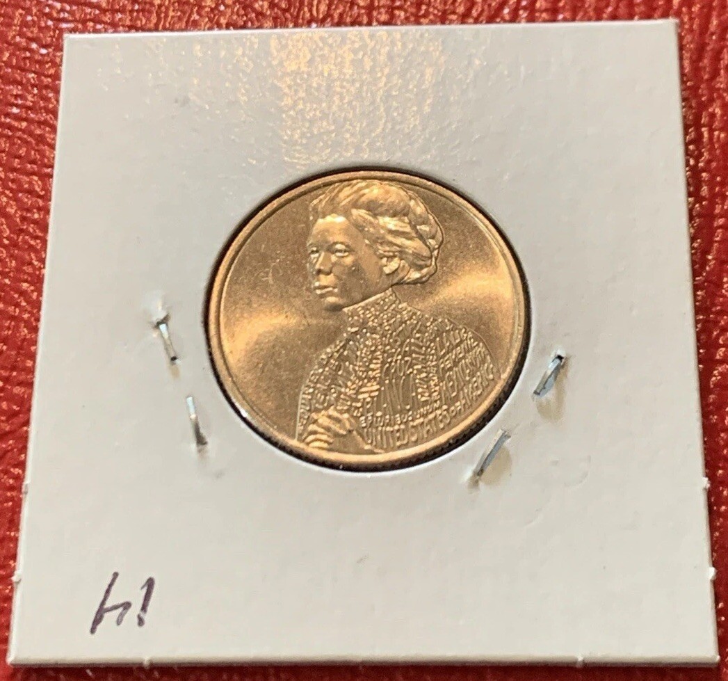 2023-D Jovita Idar Quarter ERROR: Strikethrough + Collar Clash. BU