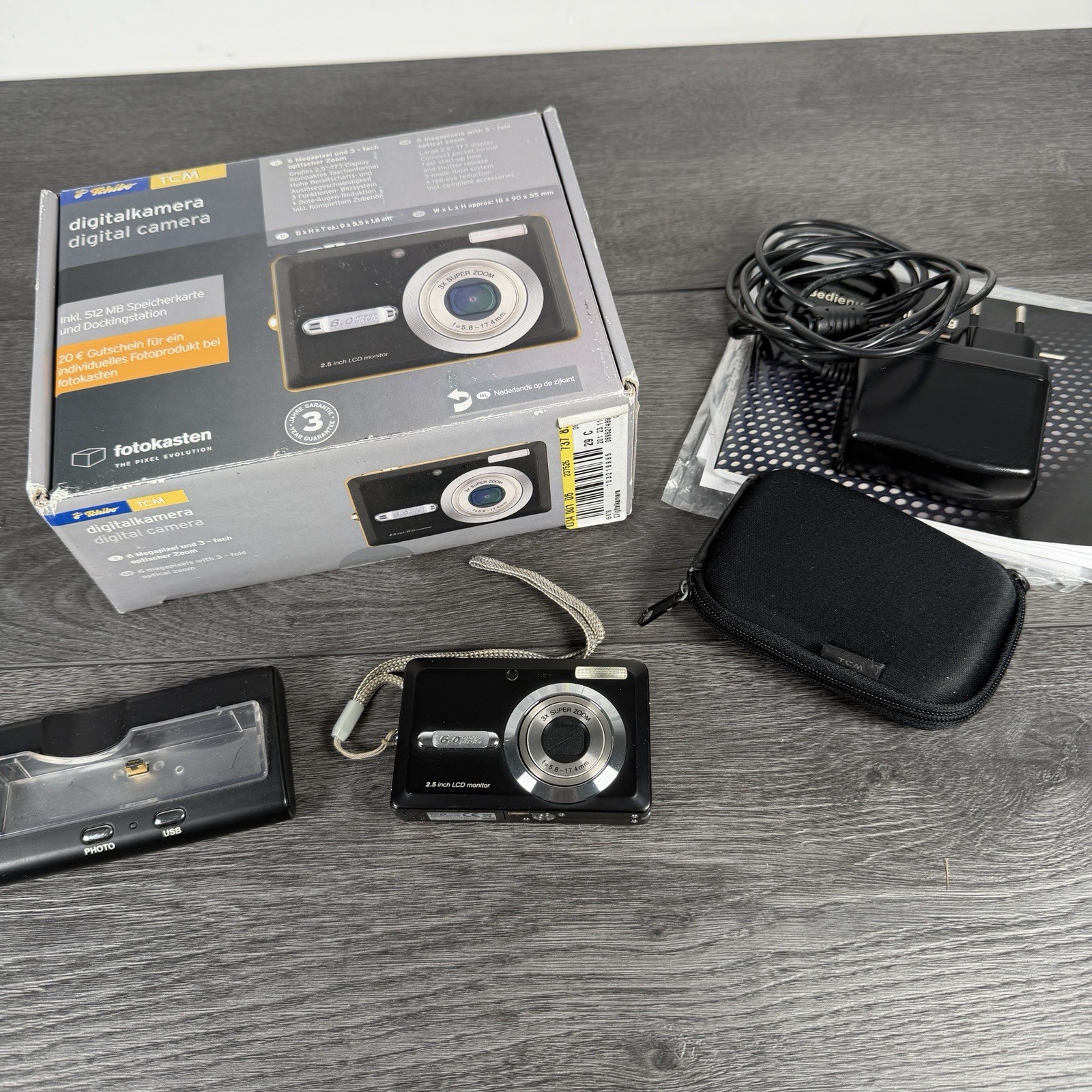 Tchibo Digitalkamera TCM 237525 Digital Still Camera 6MP Black Tested Working