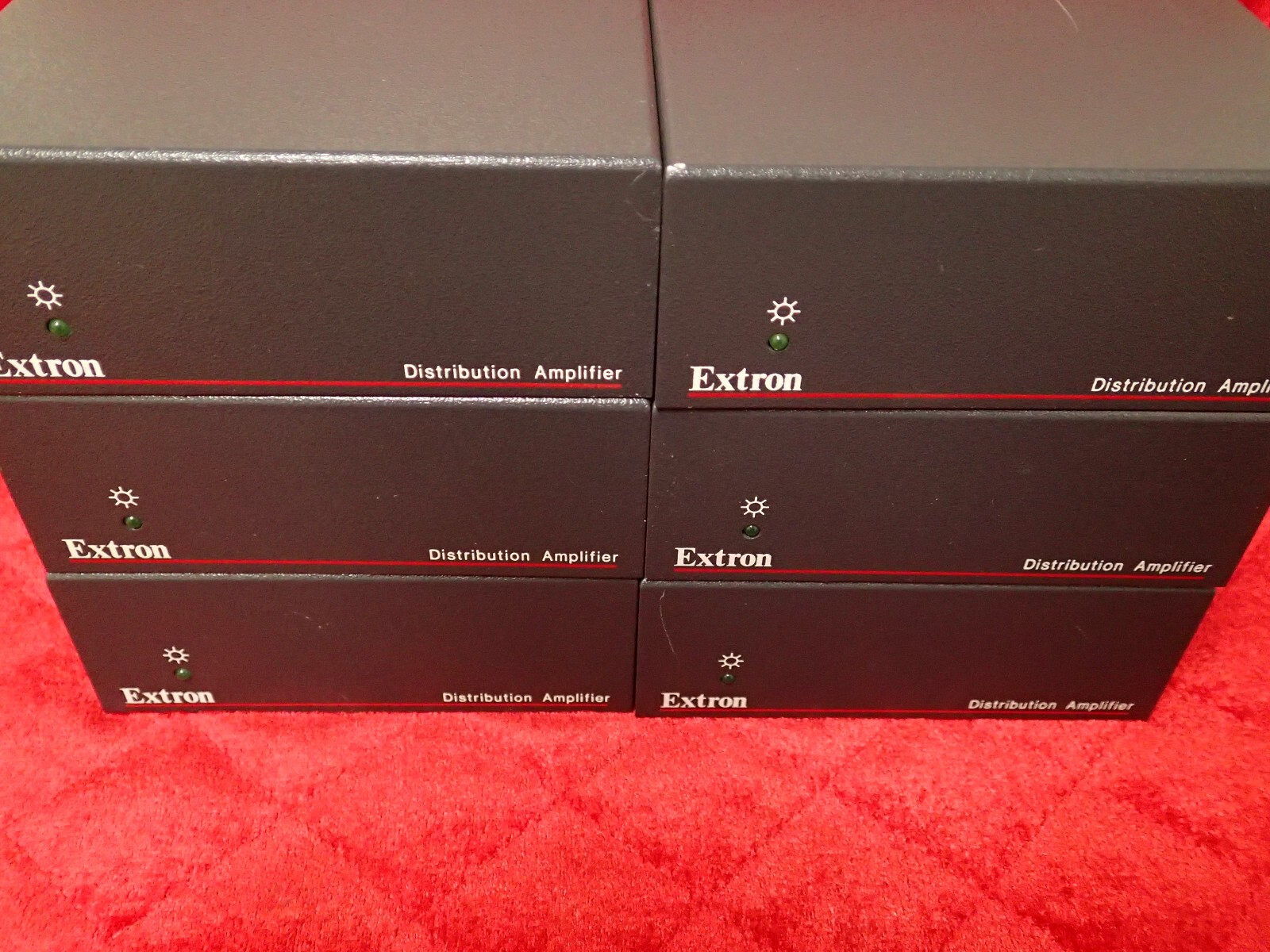 Extron Electronics - Distribution Amplifier - Model MDA 3SVA