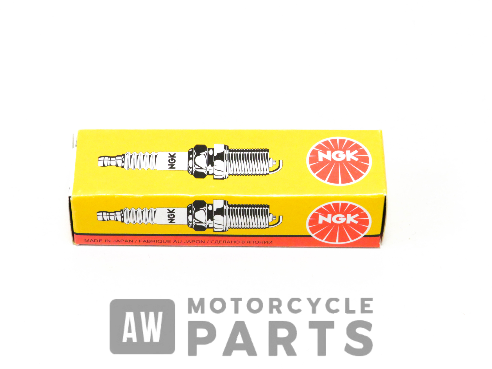 NGK Standard Spark Plug For Derbi DFW 50 Quad E2 2004 - 2005 Each