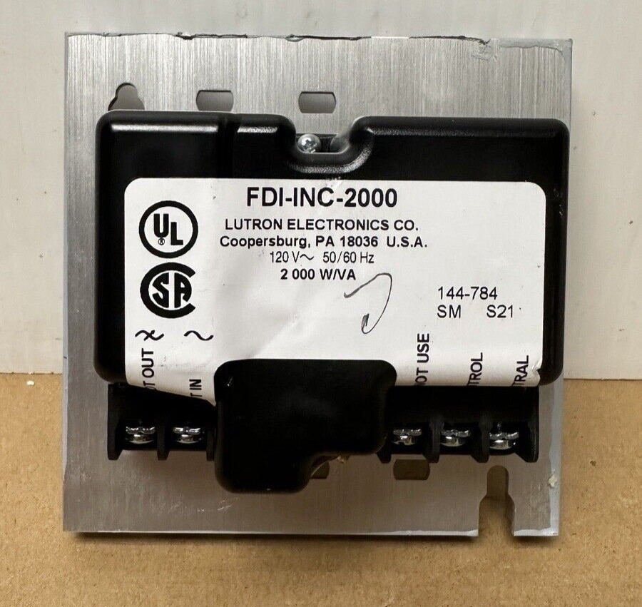 LUTRON FDI-INC-2000 interface for 120V Incandescent Magnetic Low-Voltage Loads