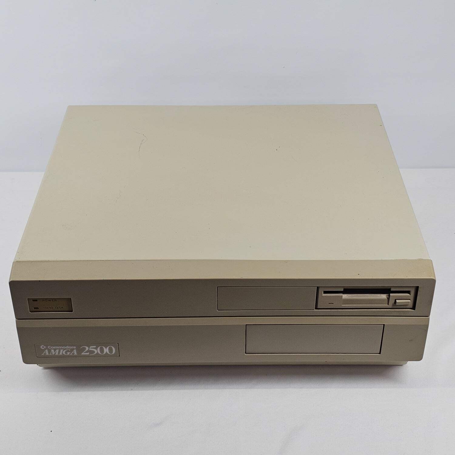 Commodore Amiga 2500 Vintage Personal Computer Model No. A2000