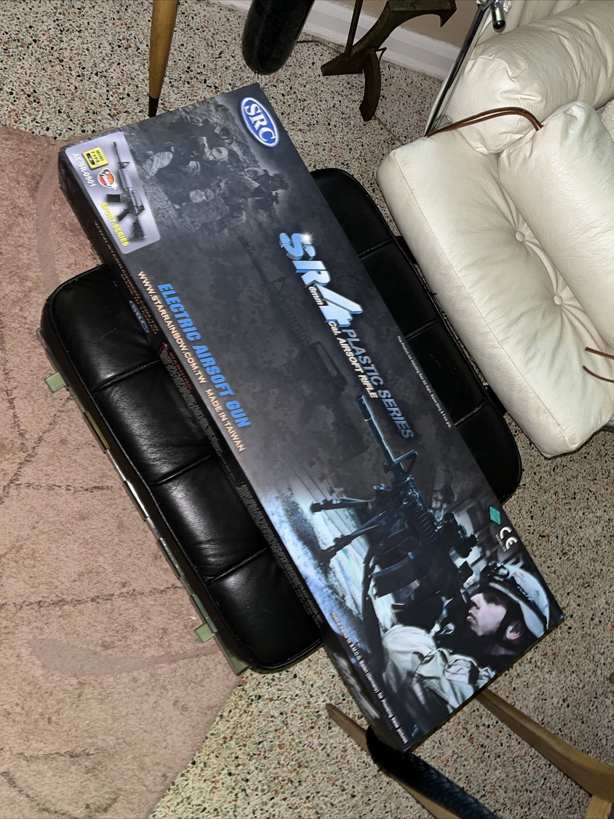 SRC SR4 Plastic Series 6mm Cal. AIRSOFT M4 Rifle Excellent Used In Box W/Extras