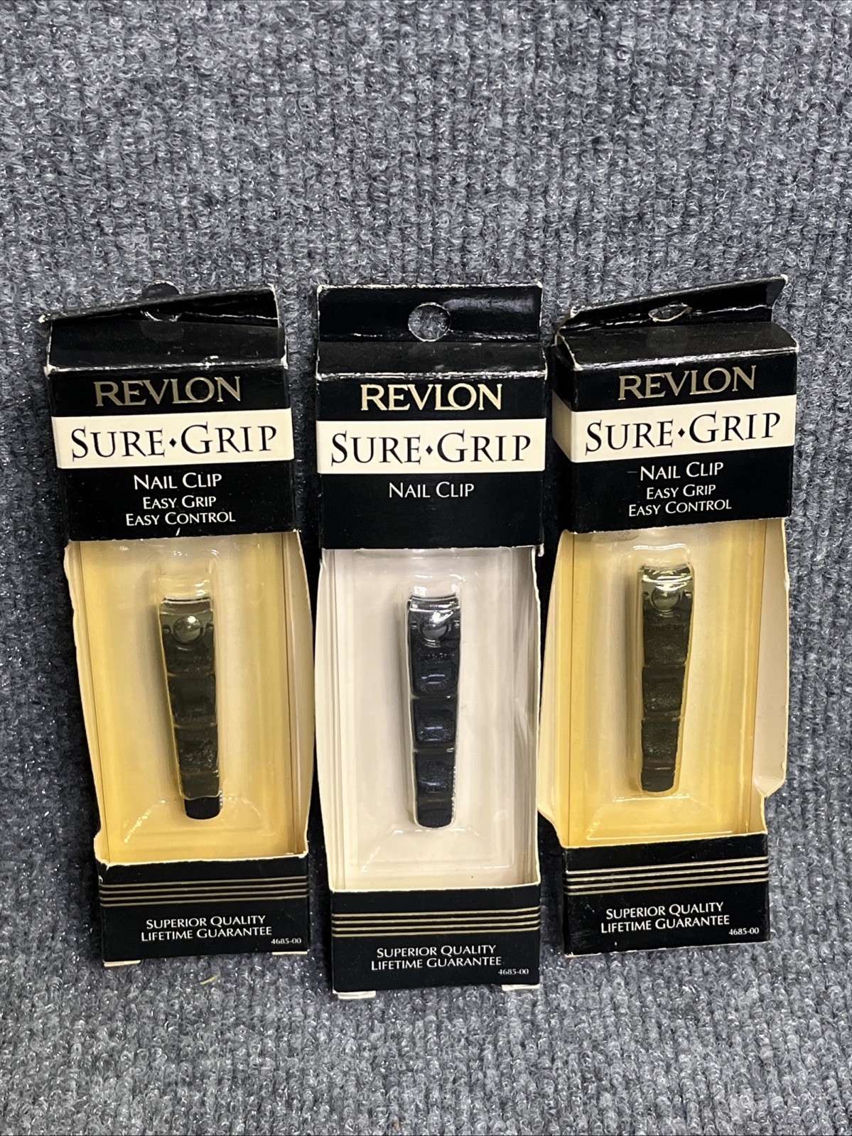 Revlon Sure Grip Nail Clip 4685 Rare Yellowed Packaging Nail Clipper x3 NEW