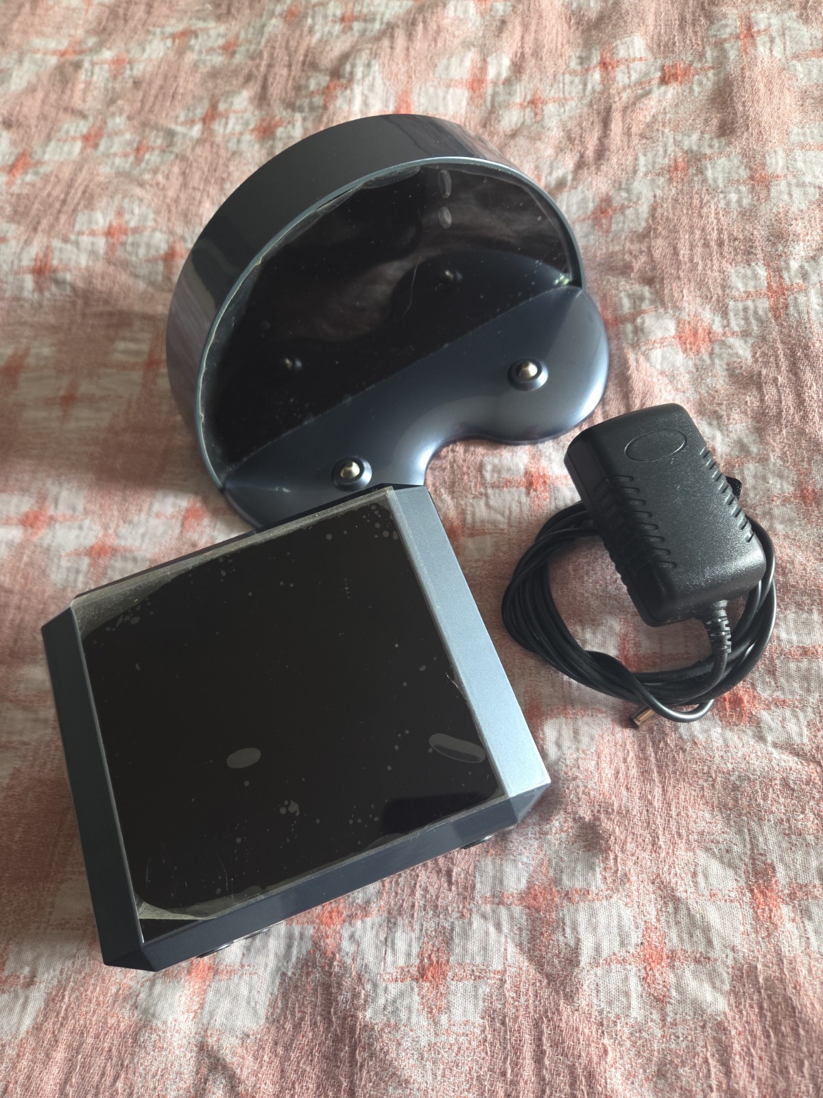 bObsweep PetHair Plus 2.0 CHARGING DOCK STATION w/ POWER ADAPTER