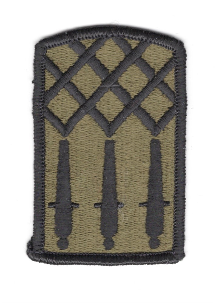 Army Patch: 115th Field Artillery Brigade - subdued, merrowed edge