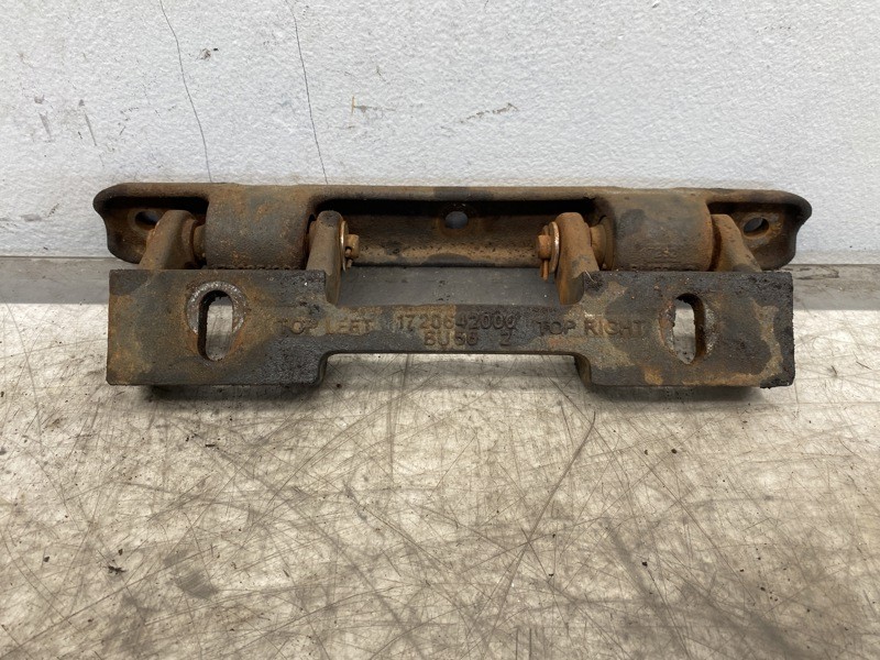 2022 Hood Hinge 1720642000 for Freightliner Cascadia 126 (674-10423)