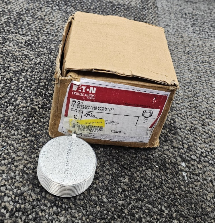 (QTY 10) EATON PLG6 Crouse-Hinds Series 2" Recessed Pipe Conduit Plug