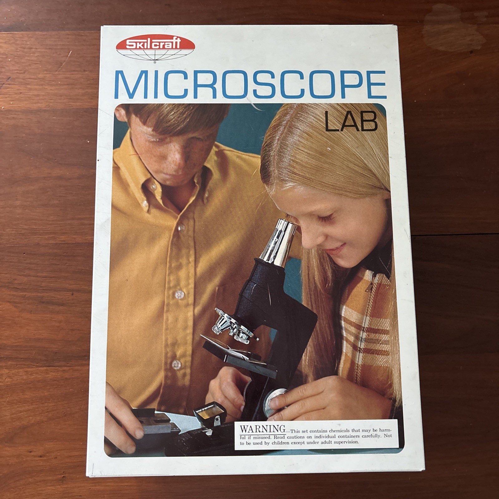 Vintage 1969 SkilCraft Science Oddity Student Microscope Lab with metal case.