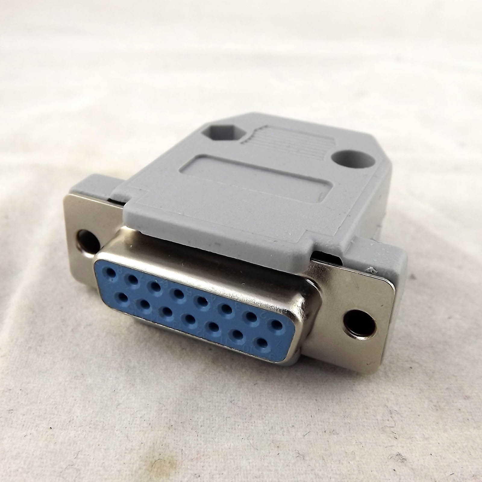 10x D-Sub DB15 Female 15 Pin 2 Rows Connector Gray Plastic Hood Cover Backshell