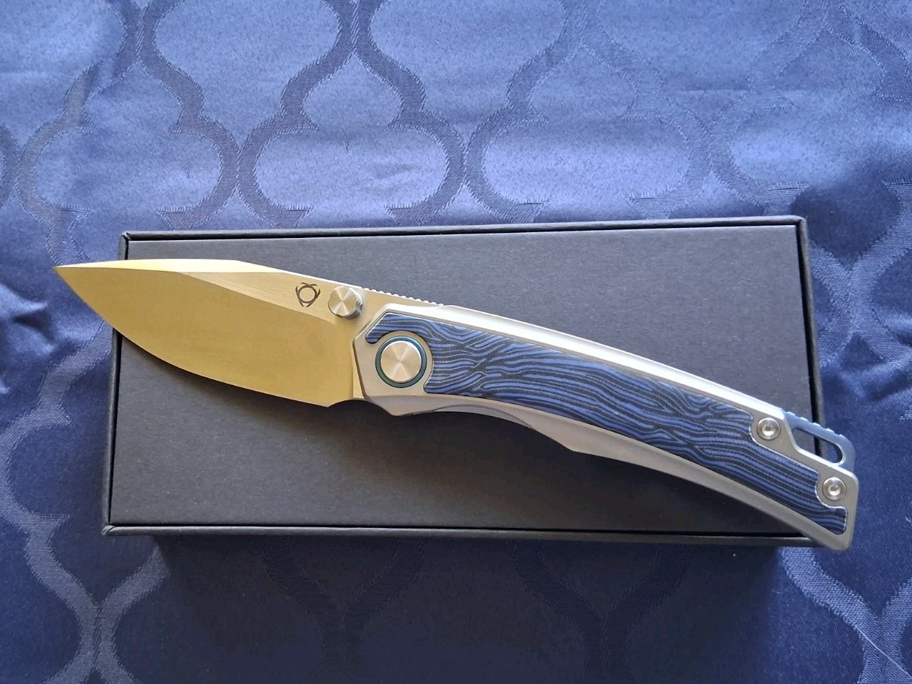 *NEW*🔥 SIXLEAF - Folding Knife w/14C28N Blade & Blue G10/ Titanium Handle SL-48