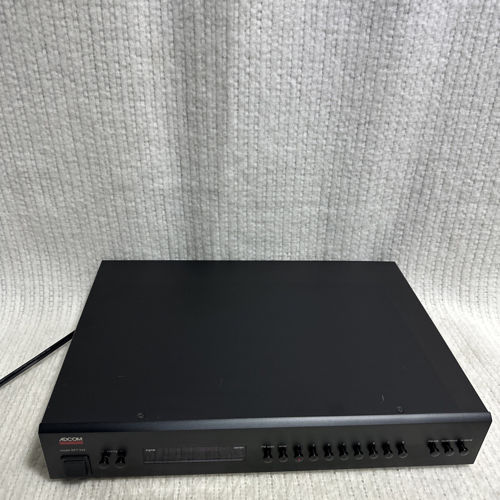 Adcom GFT-555 Stereo Tuner. 100% Working Condition. Great FM Reception.