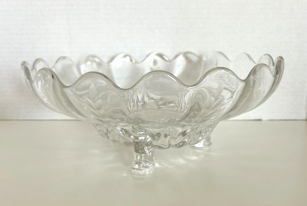Vintage Indiana Glass Wheat Leaf 3-Footed Bowl 10" Clear Etched Crystal Unmarked