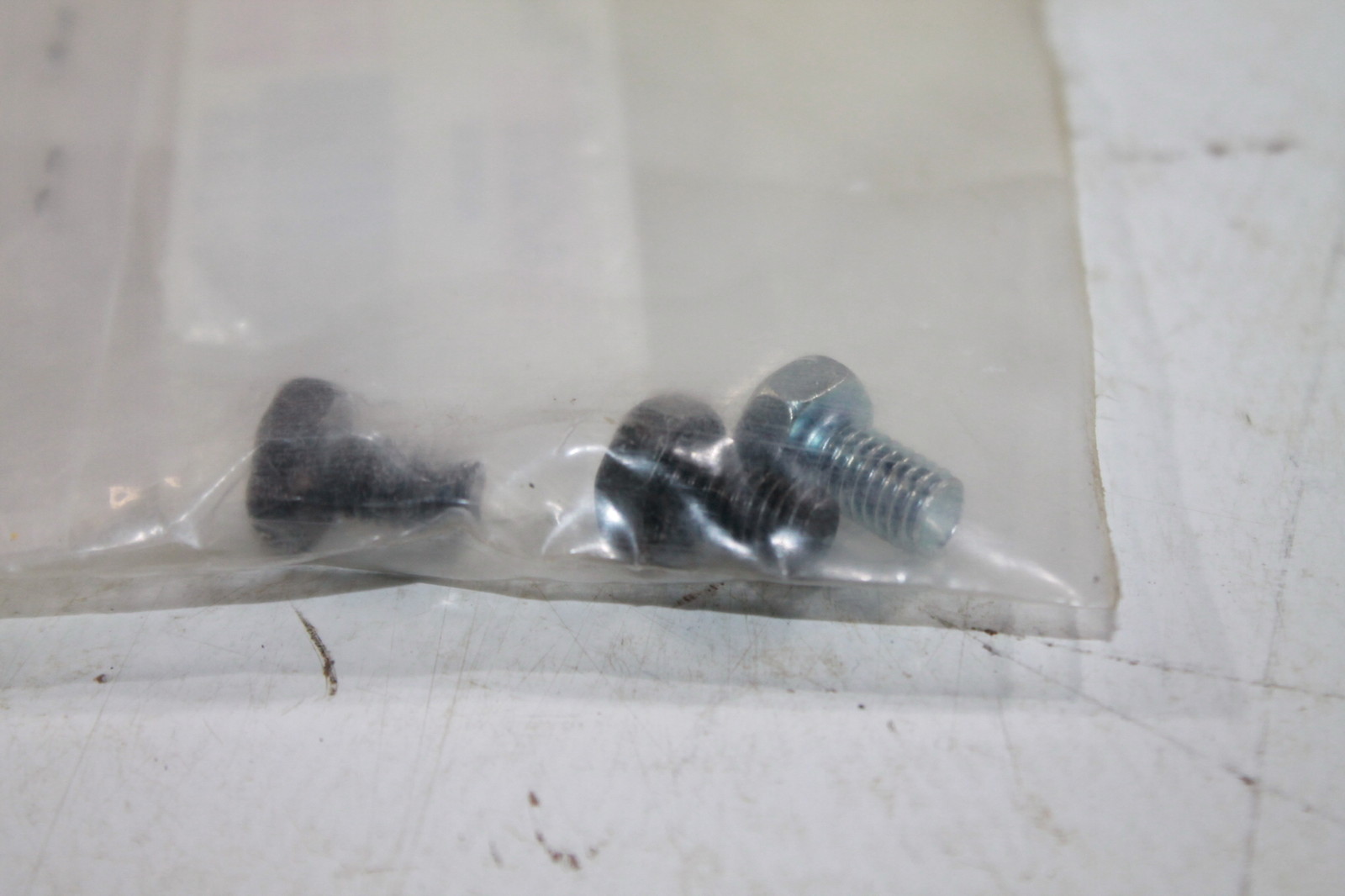 Yamaha 97017-06010 Screw