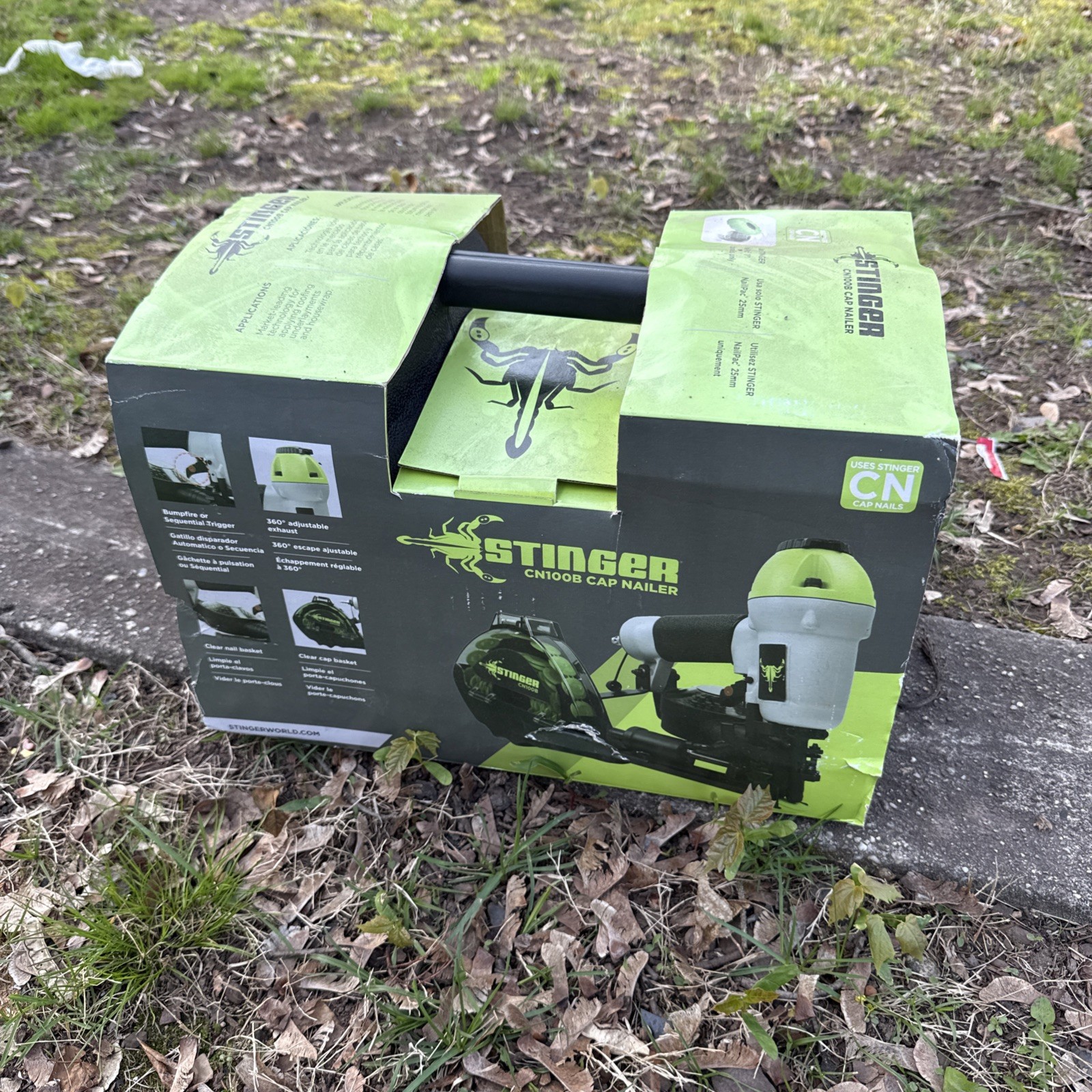 NEW!! STINGER  Cap Nailer 1" 15-Degree Pneumatic Roofing Nailer