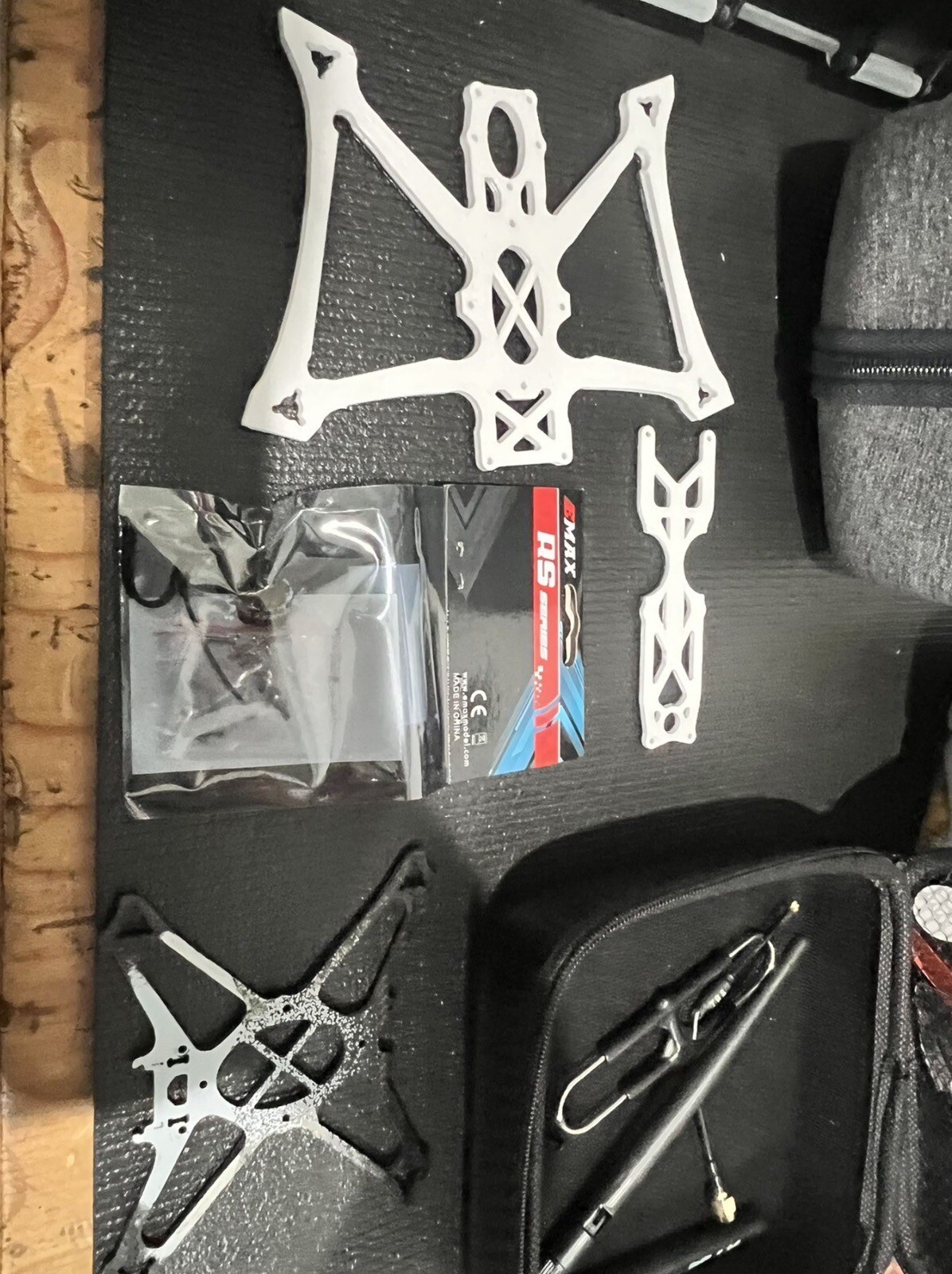 emaxx tinyhawk