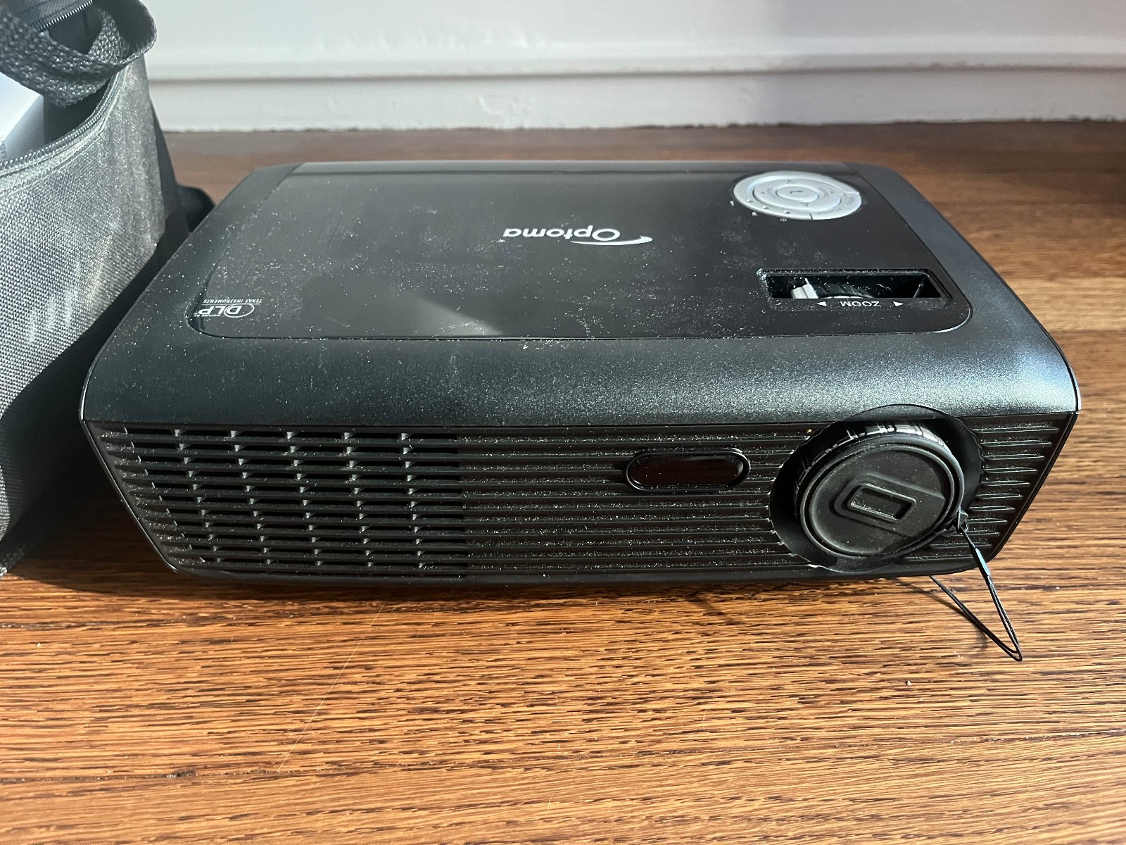Optoma Pro160s DLP Projector Portable Home Theater