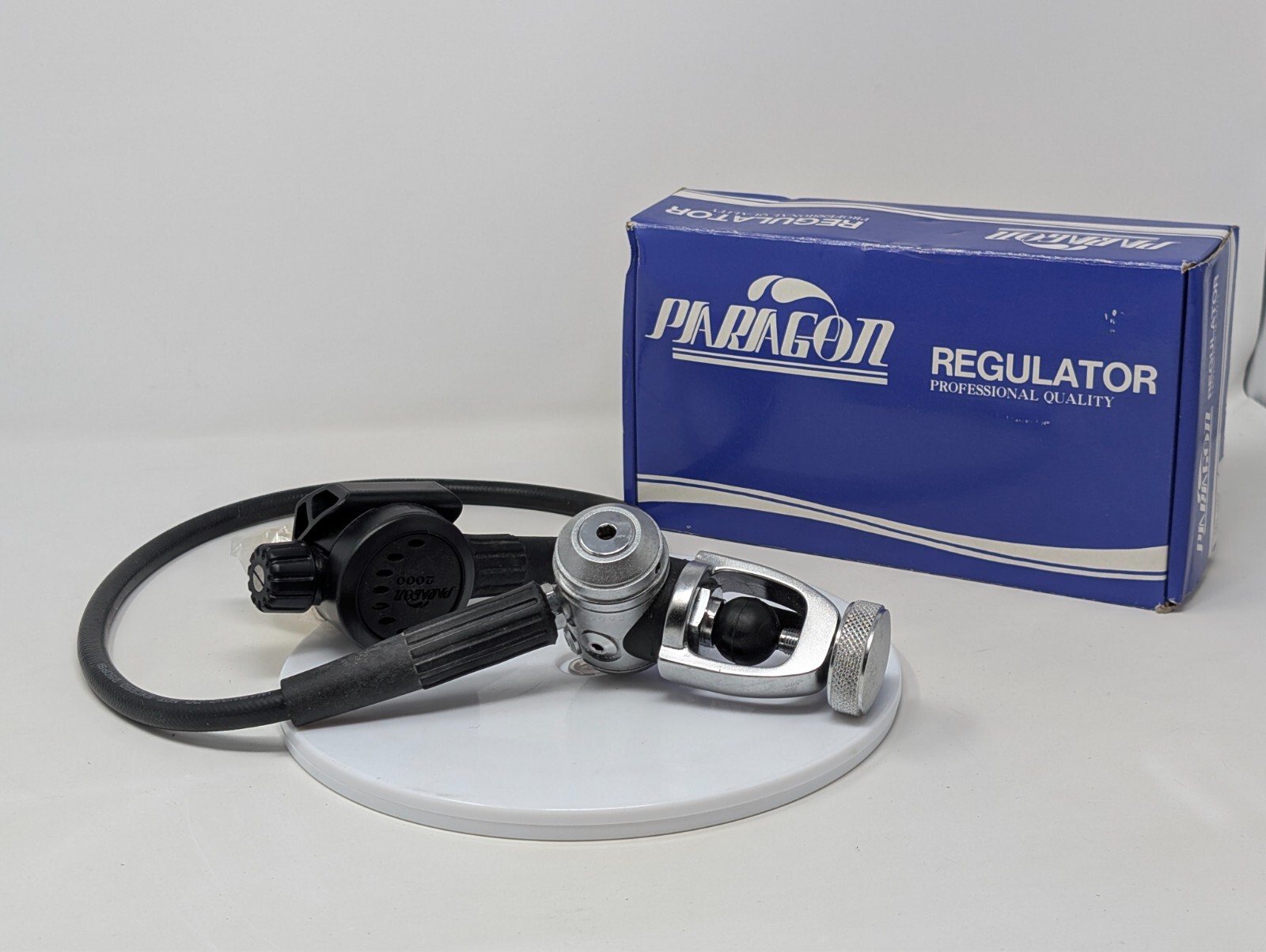 Paragon 2000 Regulator Set Scuba Dive 1st & 2nd Stage Yoke & Box RARE VTG