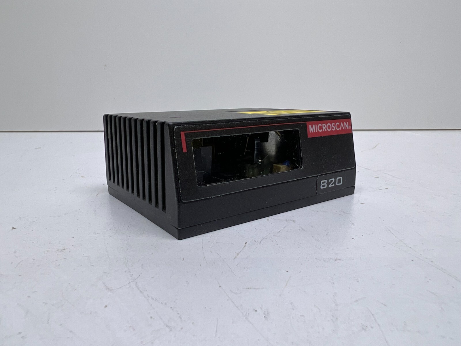 Microscan MS-820 Industrial Barcode Scanner FIS-0820-0152G Rev W